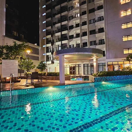 Condo Private Room/Hotel Type @ Spring Residences